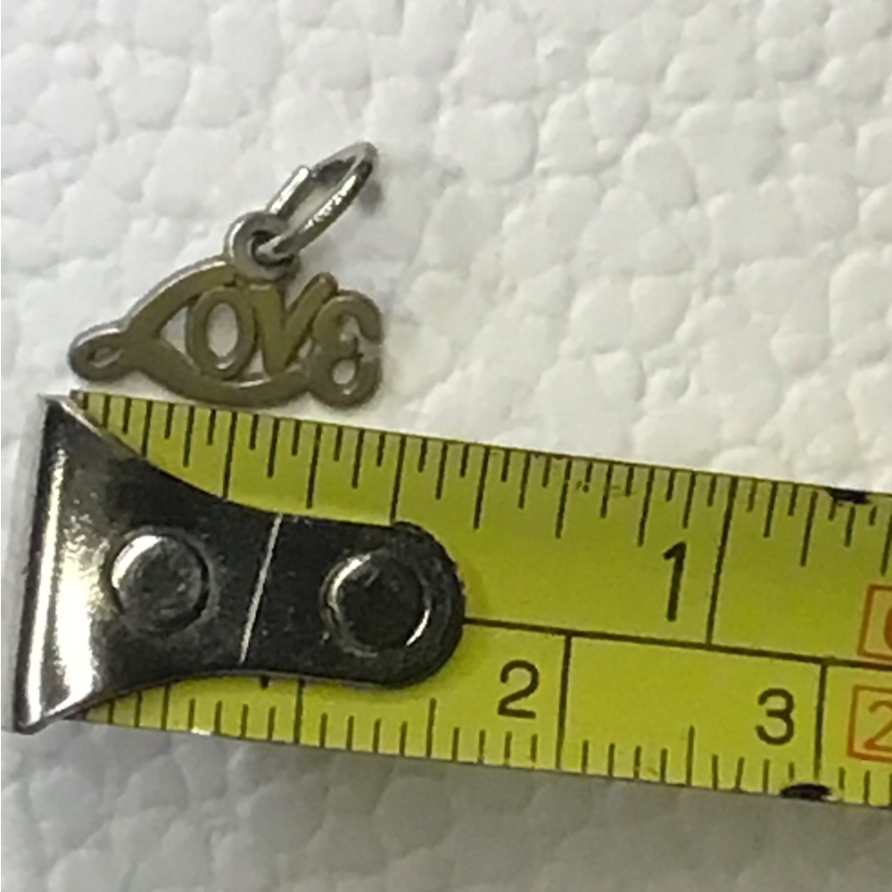 LOVE PENDANT - Picture 6 of 6